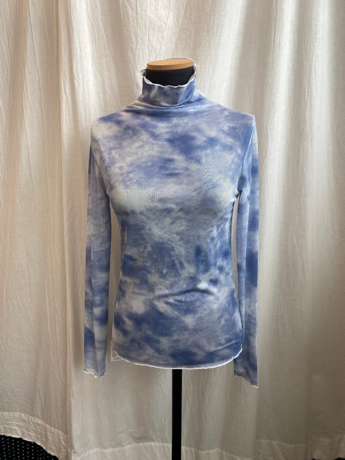 스카이블루 타이트탑(M/미사용품) 상품이미지1