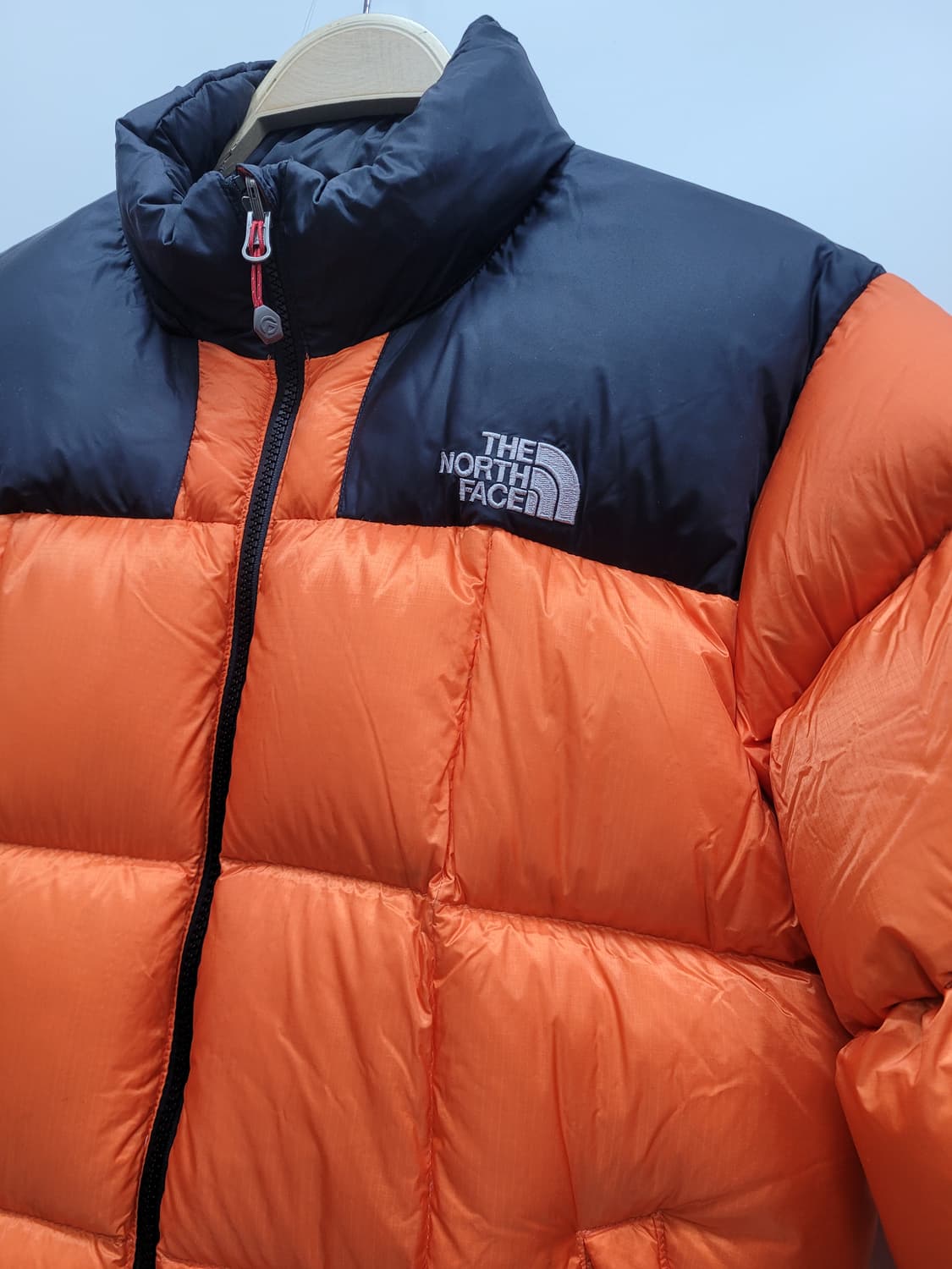 노스페이스 써밋 눕시 800 구스 다운 패딩 / 남 100
 상품이미지3