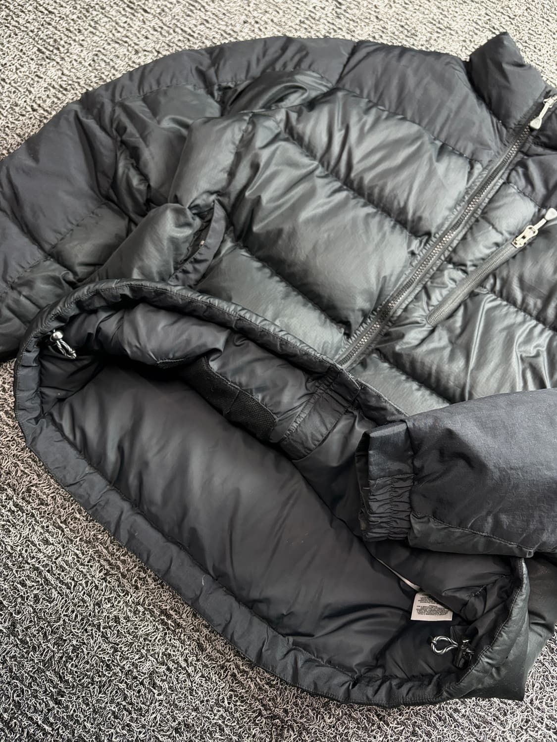 마운틴 하드웨어 USA 프로쉴드 메탈 구스다운 점퍼 2610 상품이미지3