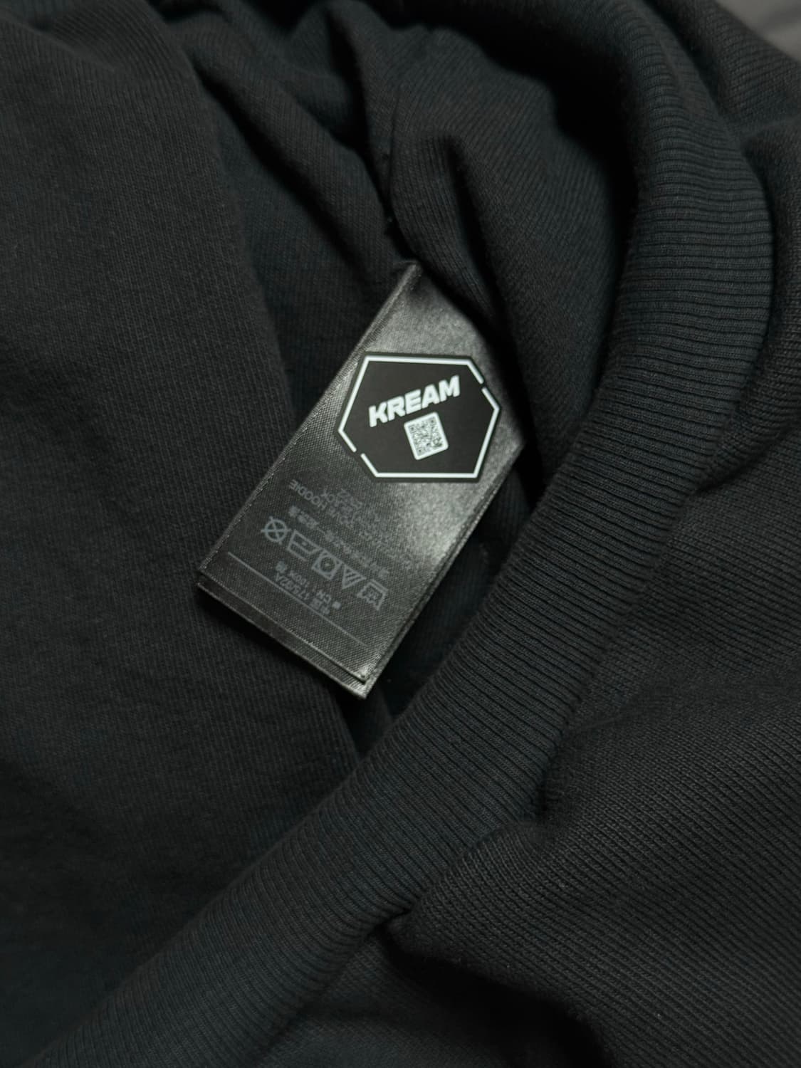 [M] 이지 갭 엔지니어드 바이 발렌시아가 도브 후드 워시드 블랙 상품이미지2