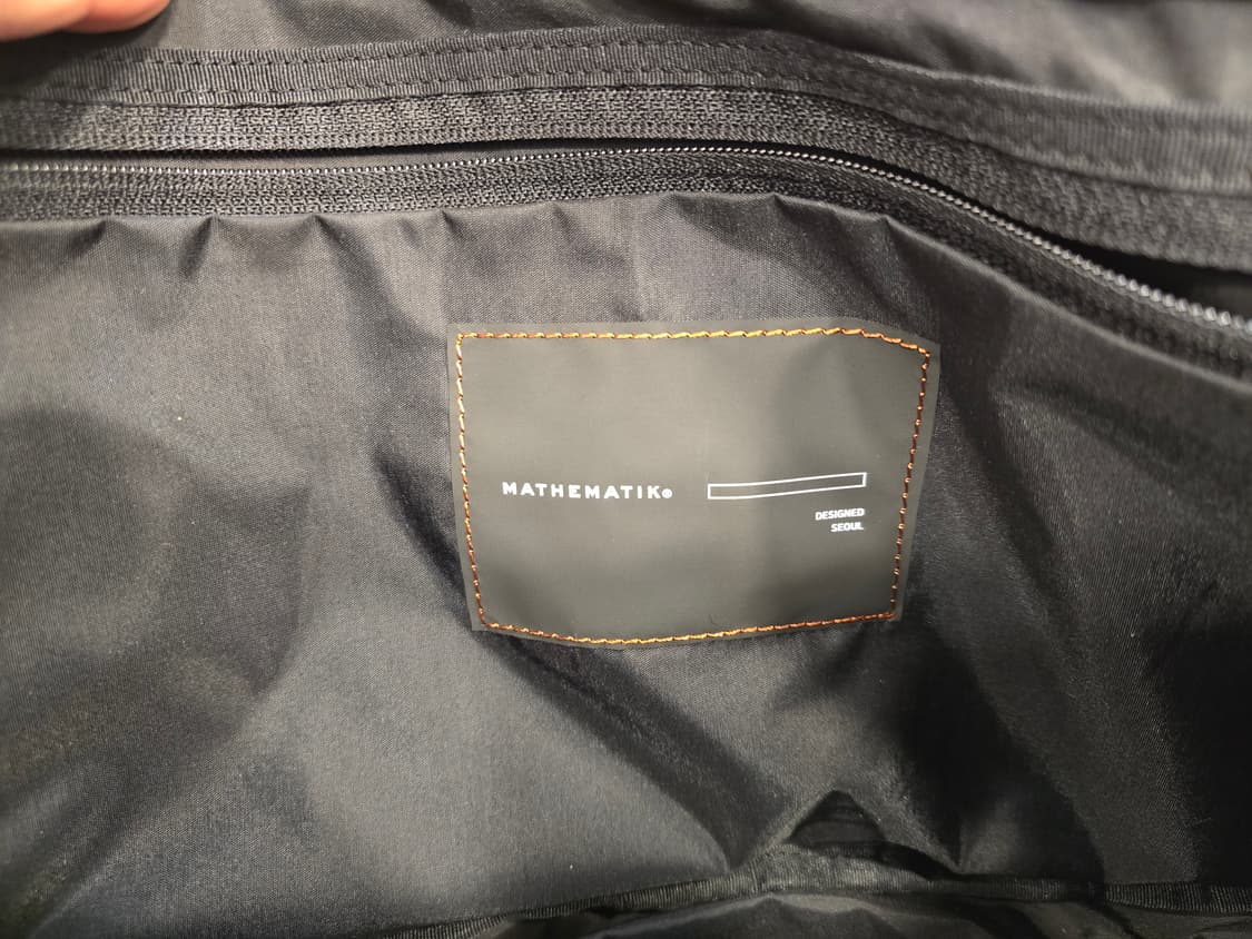 거의새거) 마테마틱 튜링 W20 슬링백 크로스백 블랙 상품이미지10