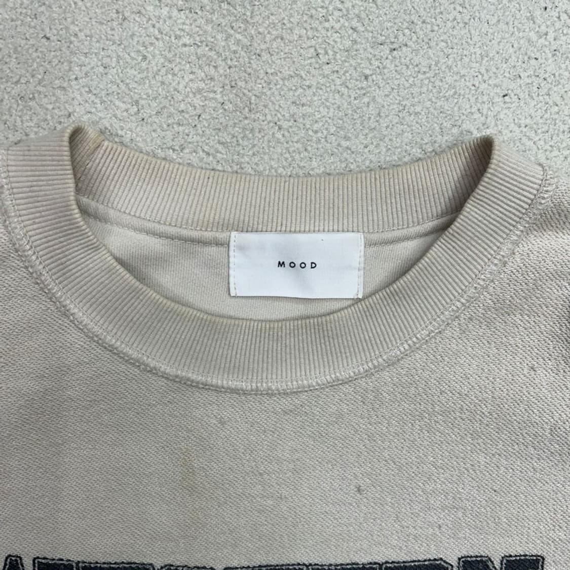 MOOD 크루넥 맨투맨 아이보리 OS 상품이미지3