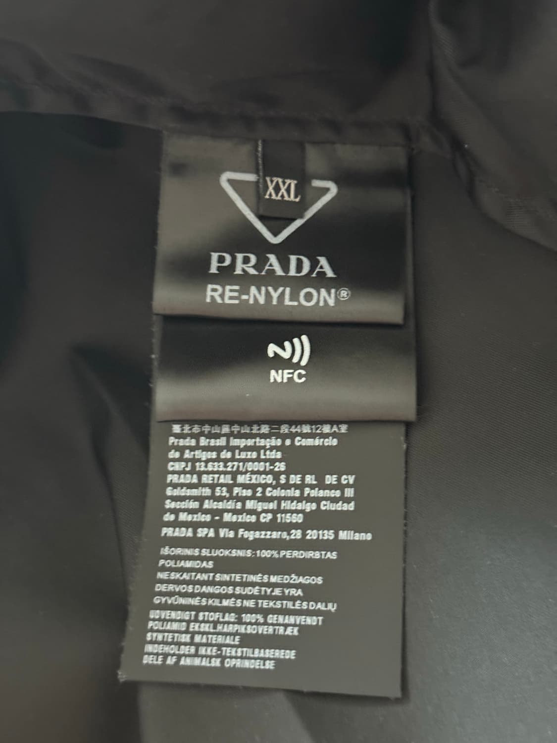 프라다 리나일론 블랙 셔츠 상품이미지2