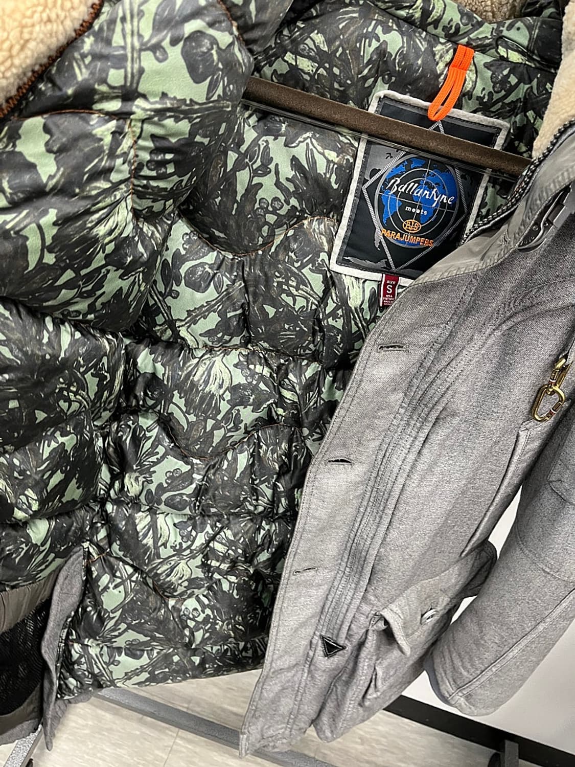 95-100) 파라점퍼스 x 발렌타인 에딘버러 다운파카  상품이미지7