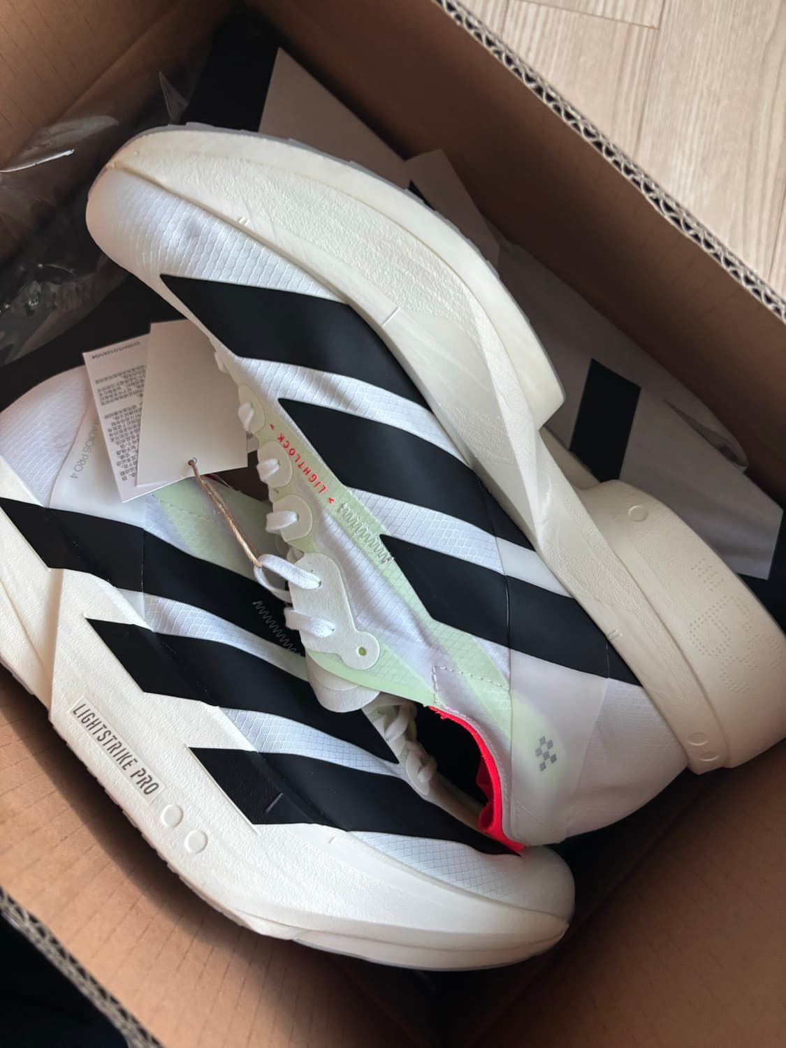 아디다스 아디제로 아디오스 프로4 uk10사이즈 새상품 상품이미지2