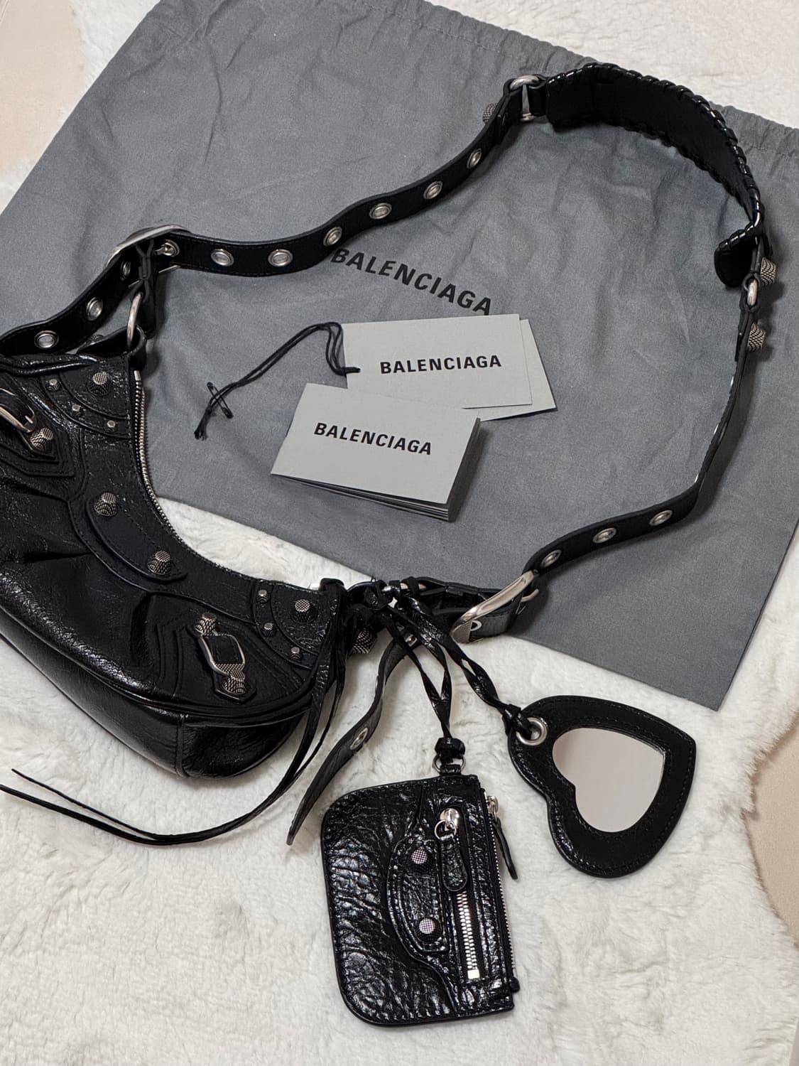 발렌시아가 르 카골 XS 블랙 상품이미지4