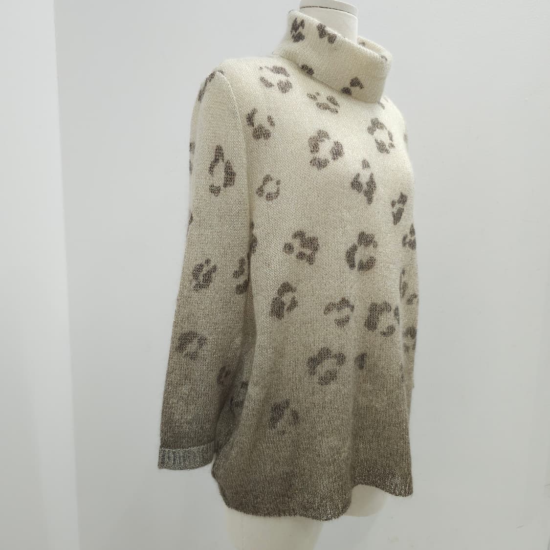 모헤어 레오파드 골드펄 하이넥 니트 상품이미지2