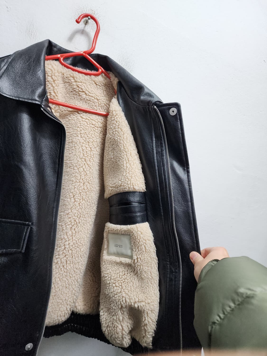 라퍼지스토어 히든레더 양털 무스탕 자켓 상품이미지3