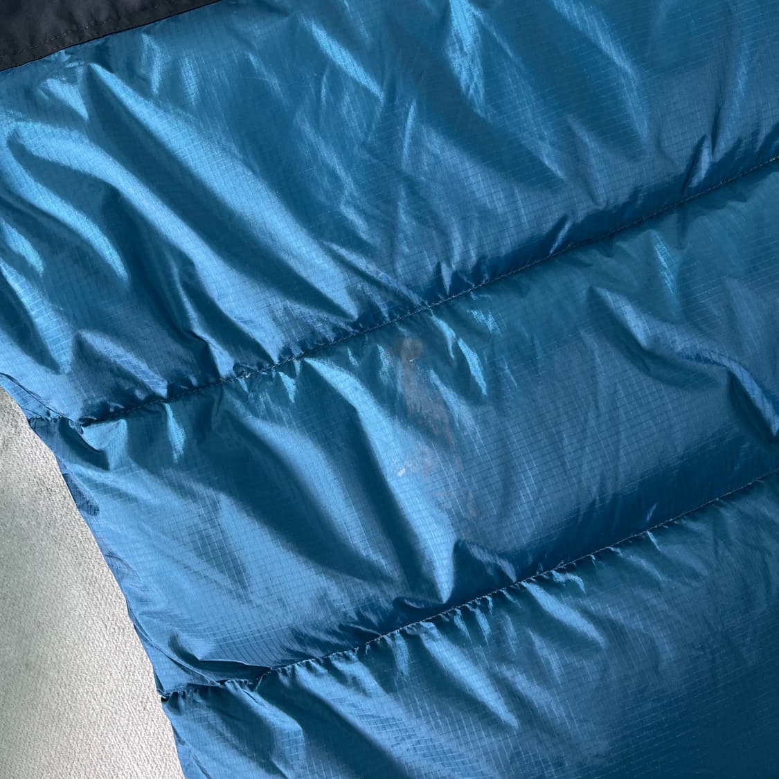 100 노스페이스 서밋시리즈 윈드스토퍼 700 드롭 블루 패딩 상품이미지9