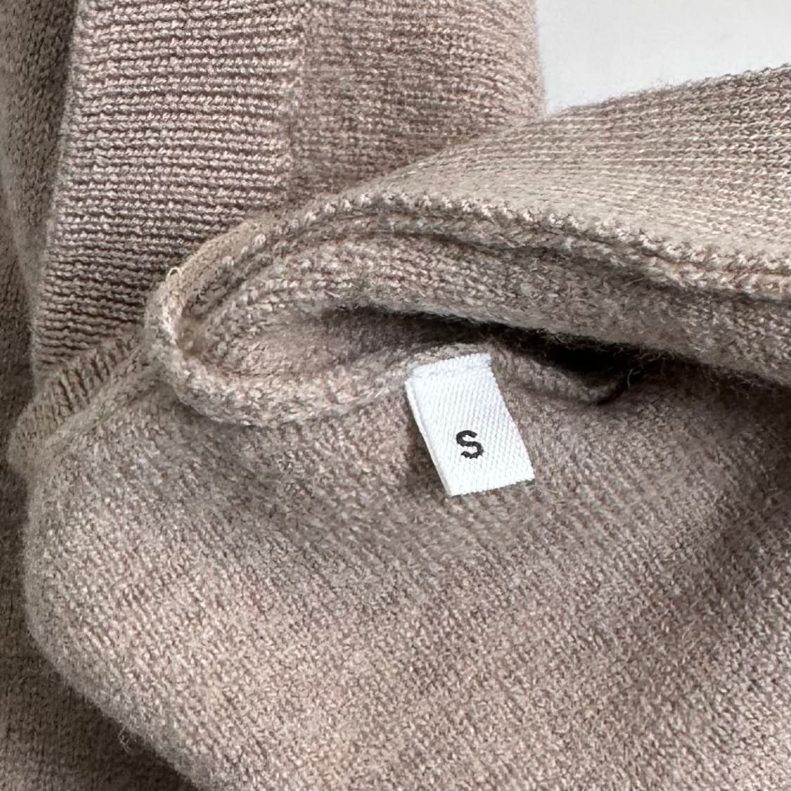 아미 베이지 울 가디건 상품이미지6