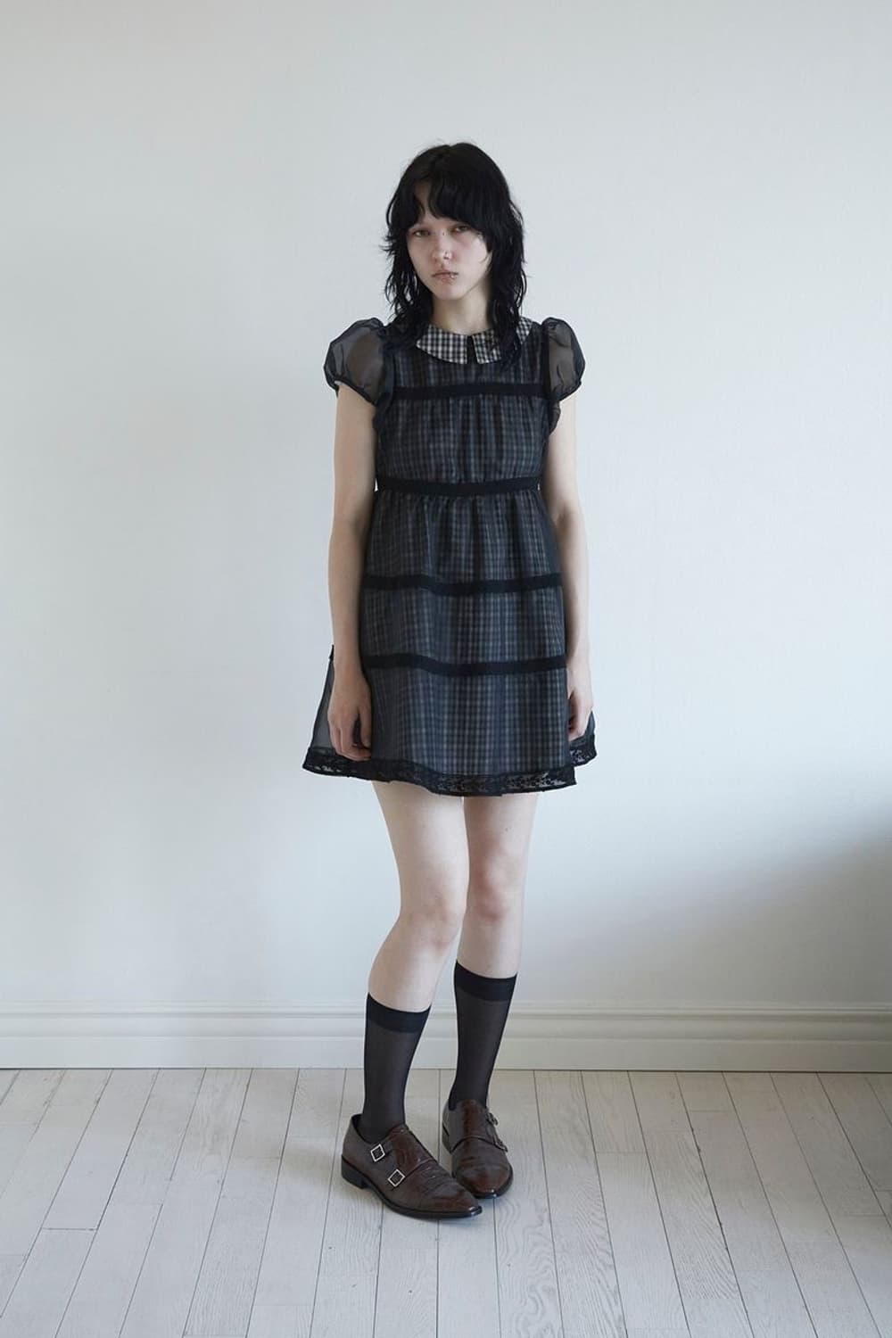 Dared 데어드 BABYDOLL DRESS IN BLACK CHECK 상품이미지1