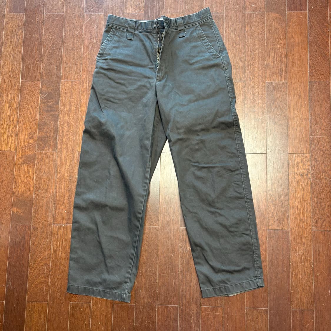 Uniqlo 와이드핏 치노팬츠 상품이미지1