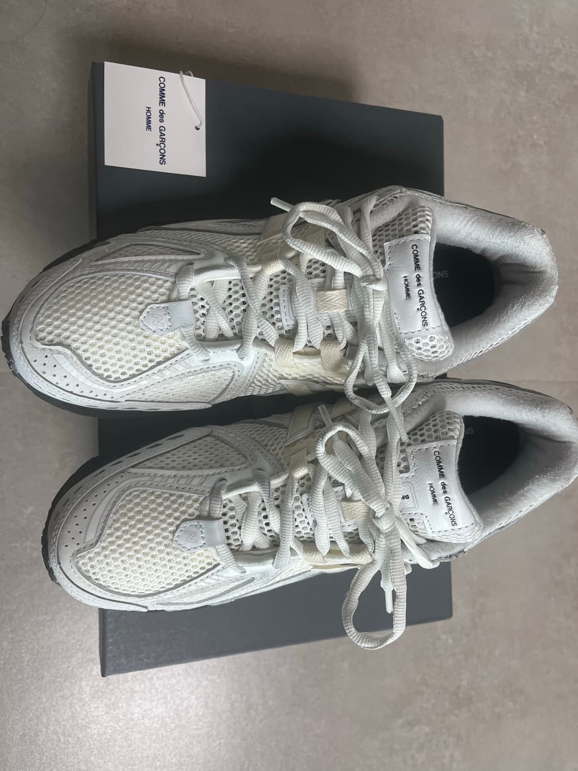 뉴발란스 1906R x 꼼데가르송옴므 화이트(270) 상품이미지1