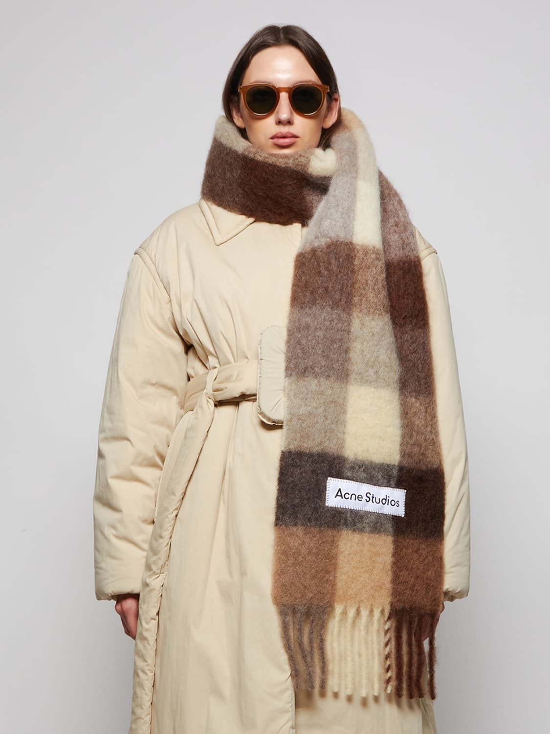 아크네스튜디오 모헤어 알파카 체크 목도리 상품이미지4