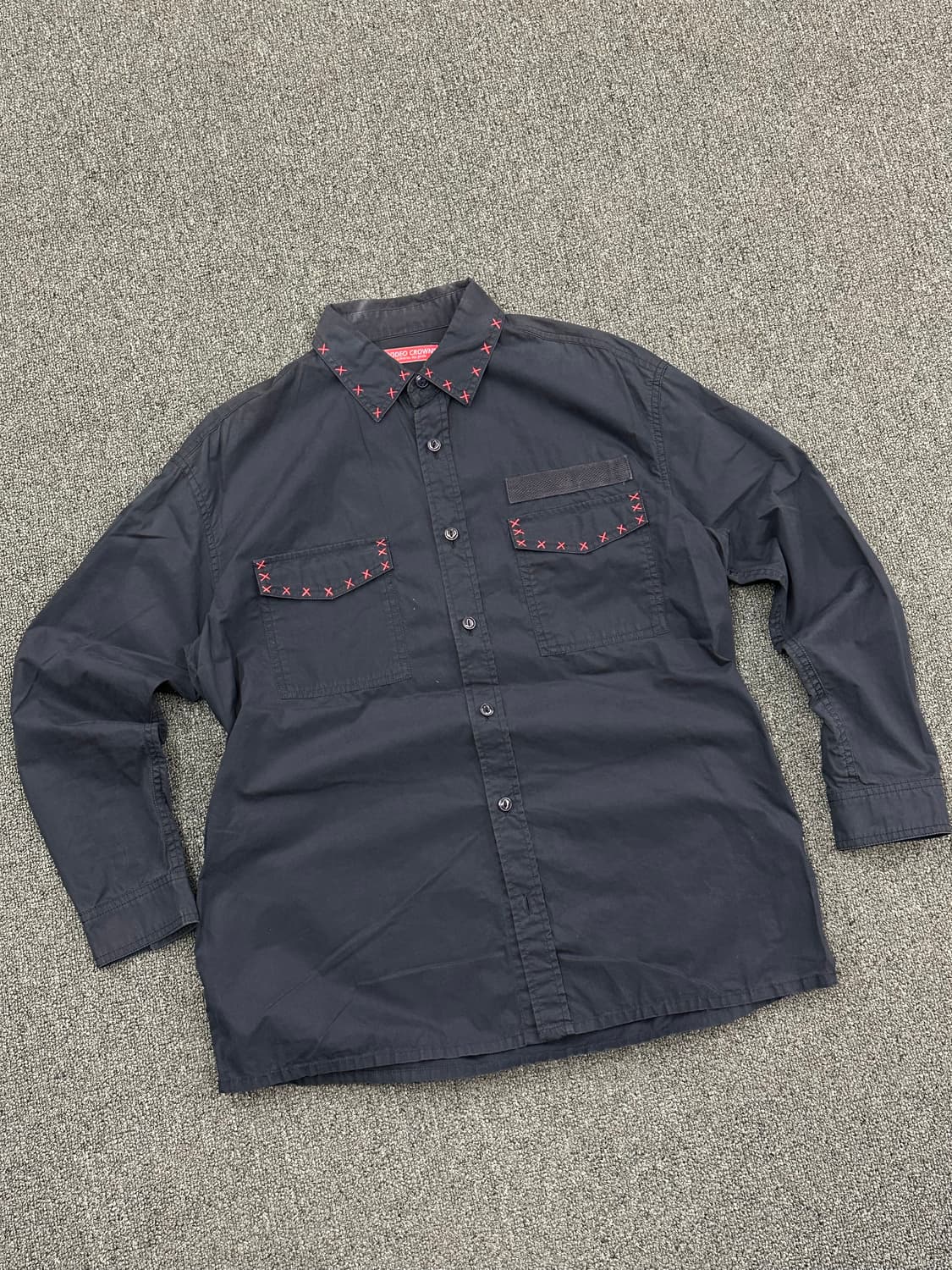 S)Rodeo Crowns 빈티지 레드 자수 포인트 모터사이클 블랙 셔츠 상품이미지2