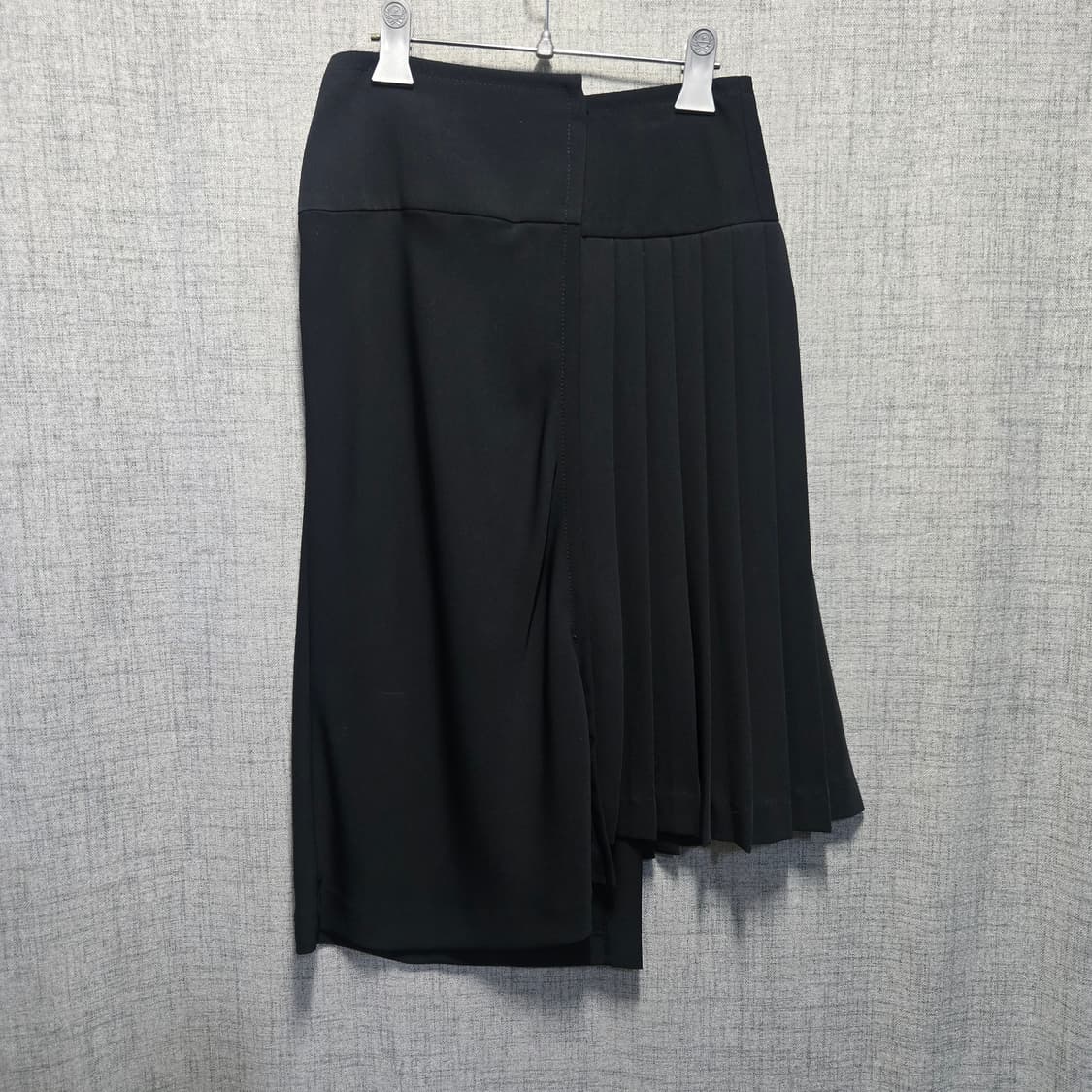 럭키슈에뜨 여성 플리츠 큐롯 스커트  상품이미지2