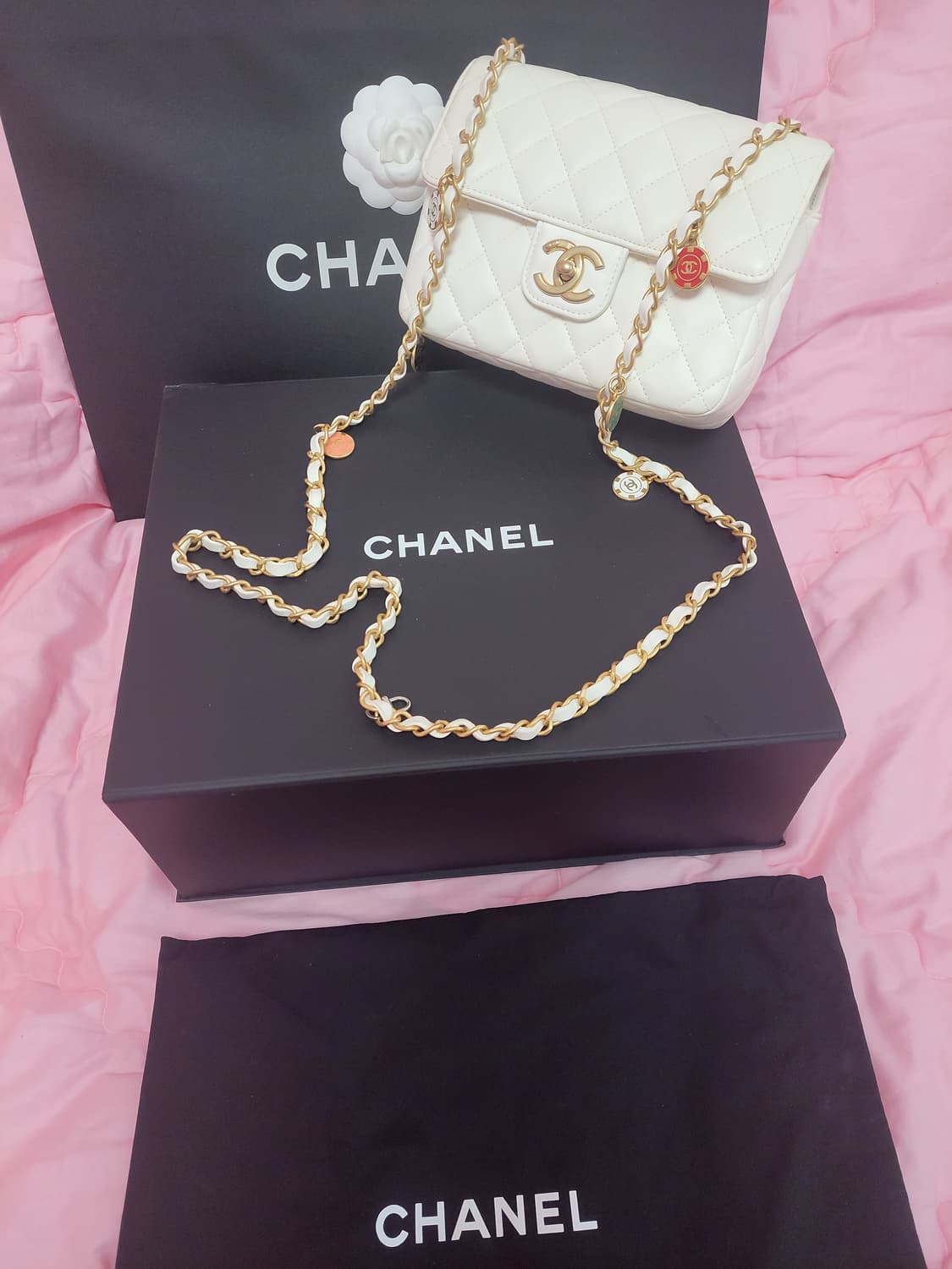 정품)급처미사용새상품!샤넬 내장칩 로고참 플랩백 크로스백 숄더백 가방 상품이미지1