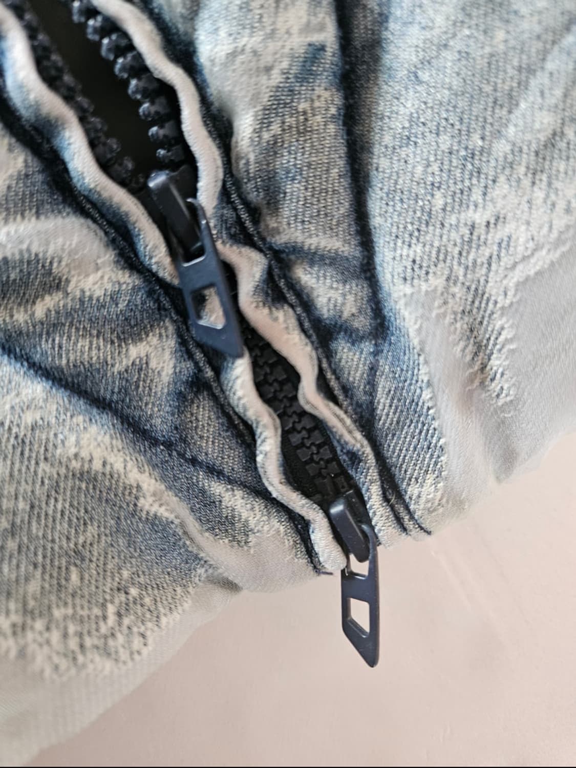 디젤 w-histel 푸퍼 데님 패딩 자켓  상품이미지4