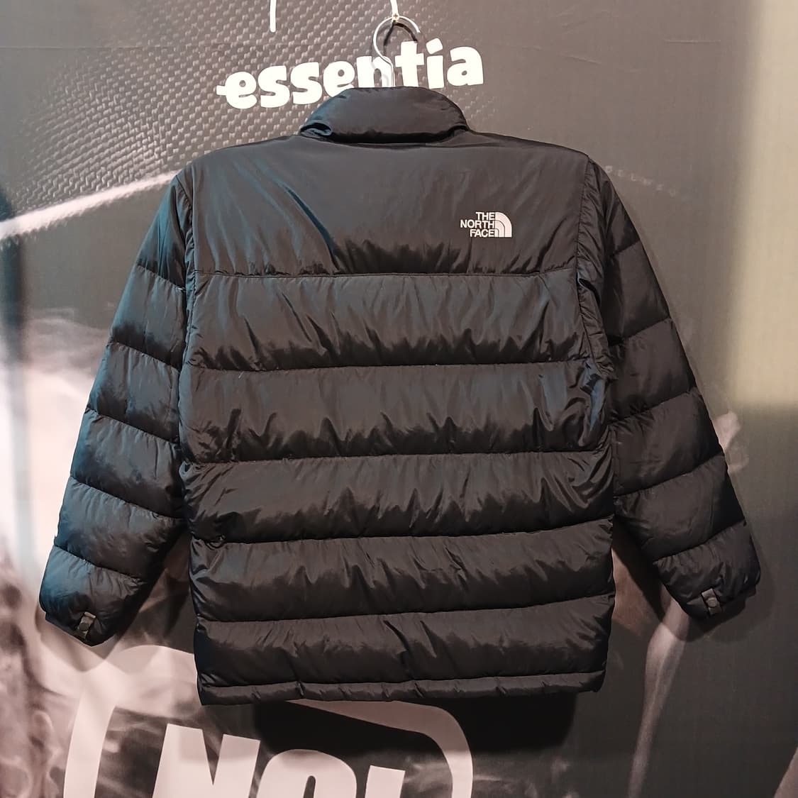 노스페이스 거위솜털 패딩 상품이미지2