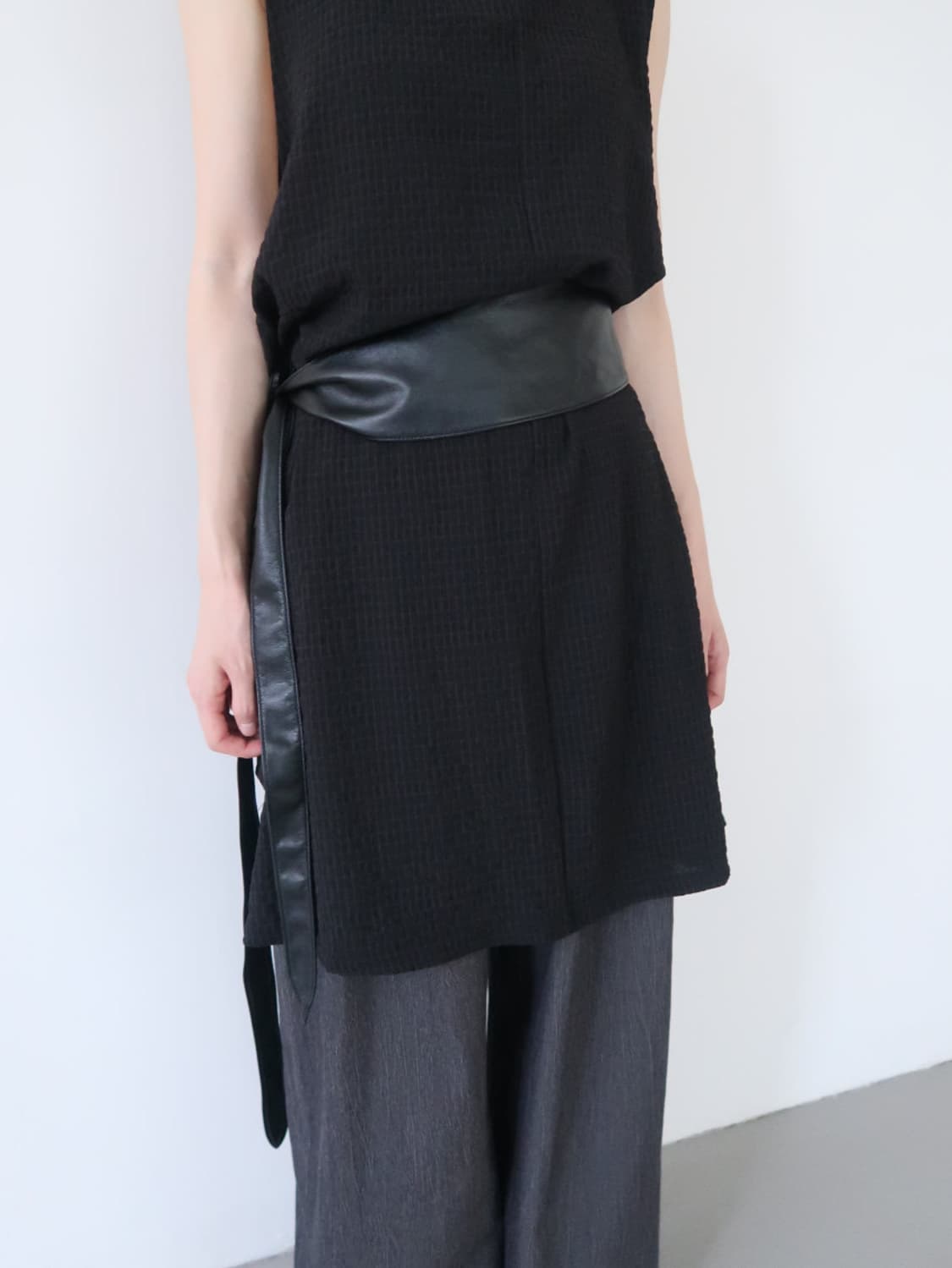 새상품/뮤로우  INGRID EYELET LONG BELT 판매 상품이미지1