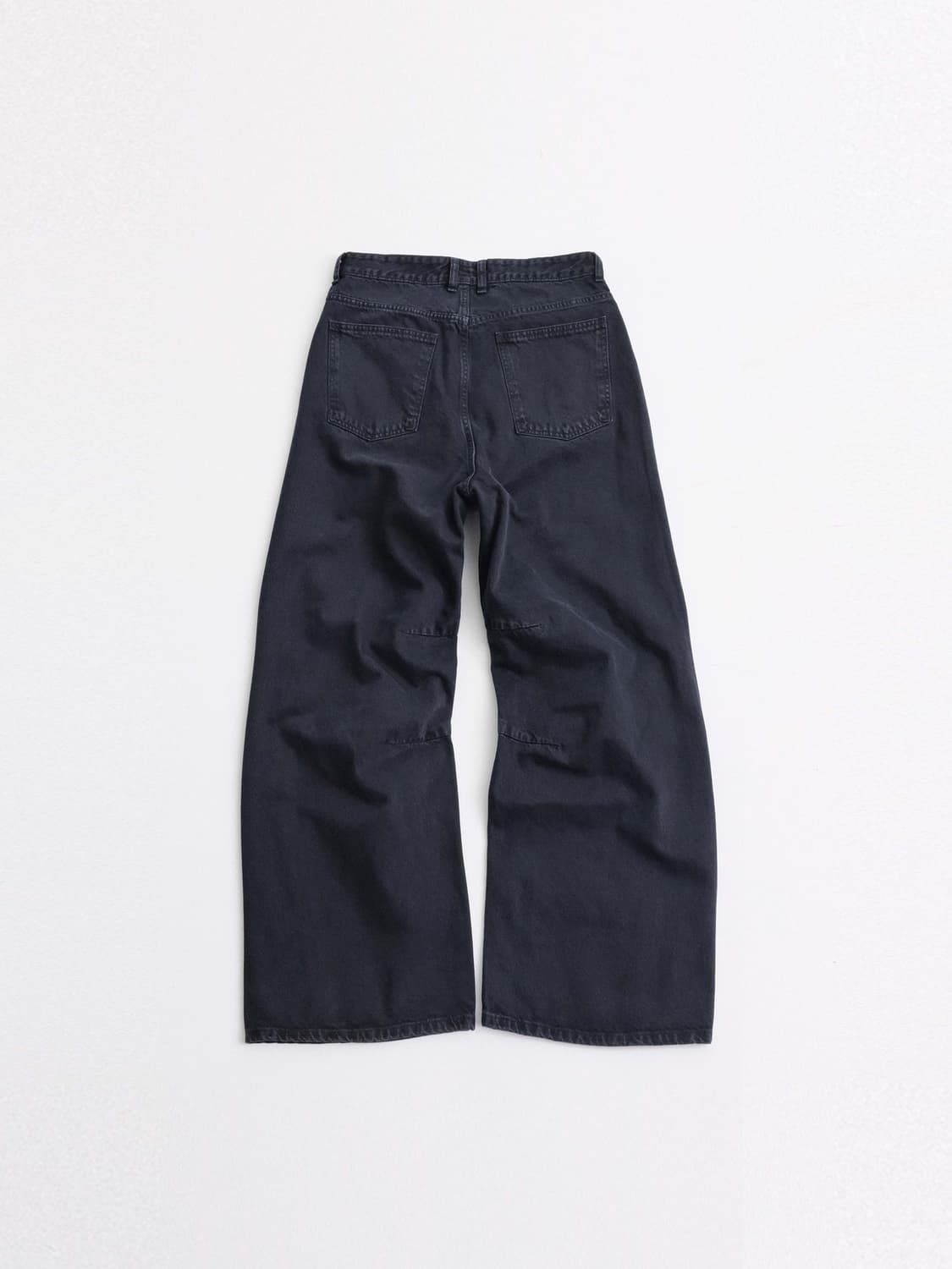 999휴머니티 AV PLEATS DENIM PANTS-NAVY 상품이미지2