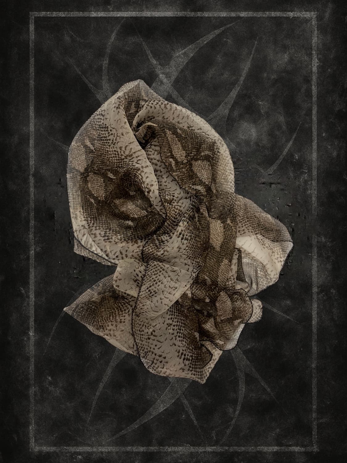 crocadile pattern scarf 상품이미지2