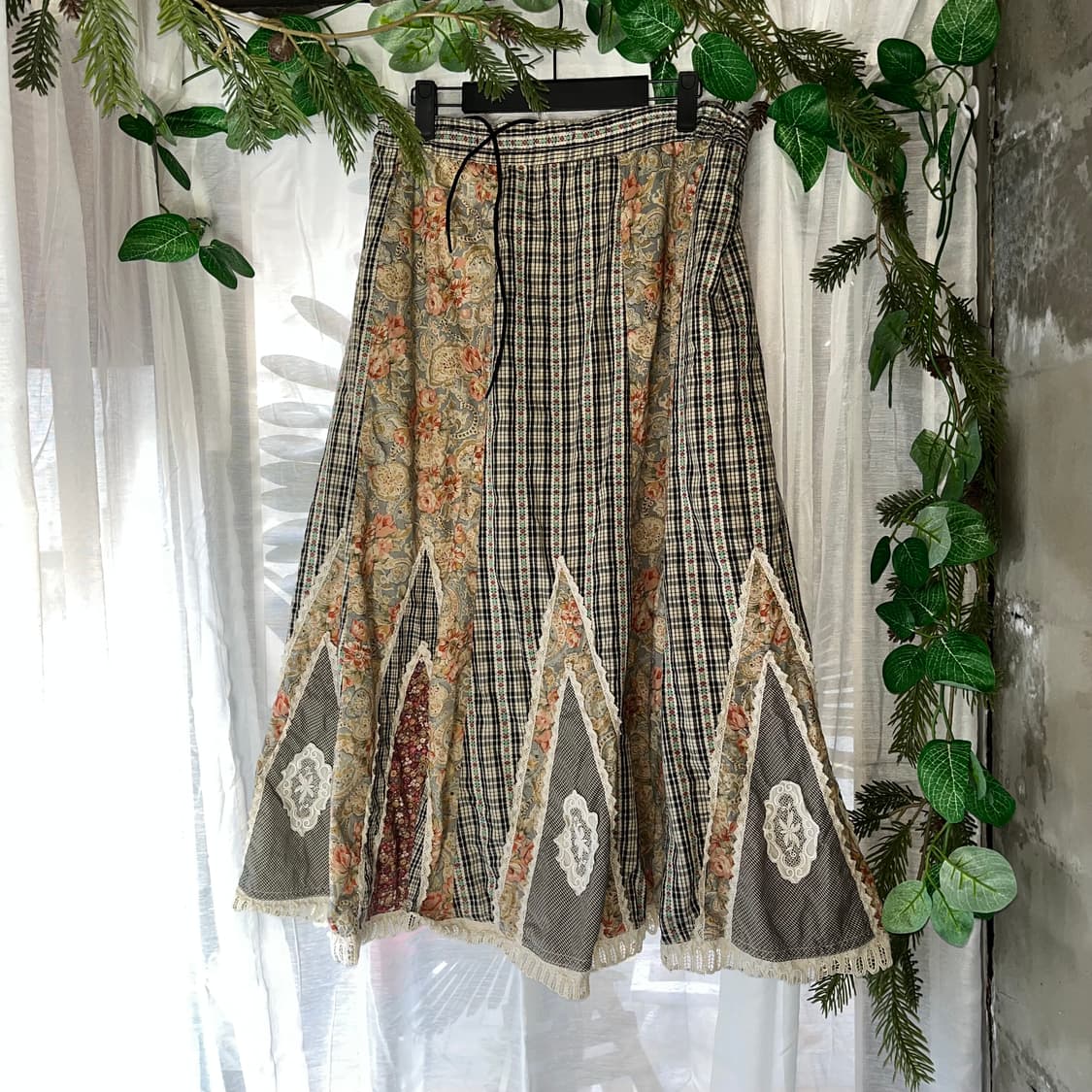 모리패치 레이스 스커트 (허리끈조절) 상품이미지1