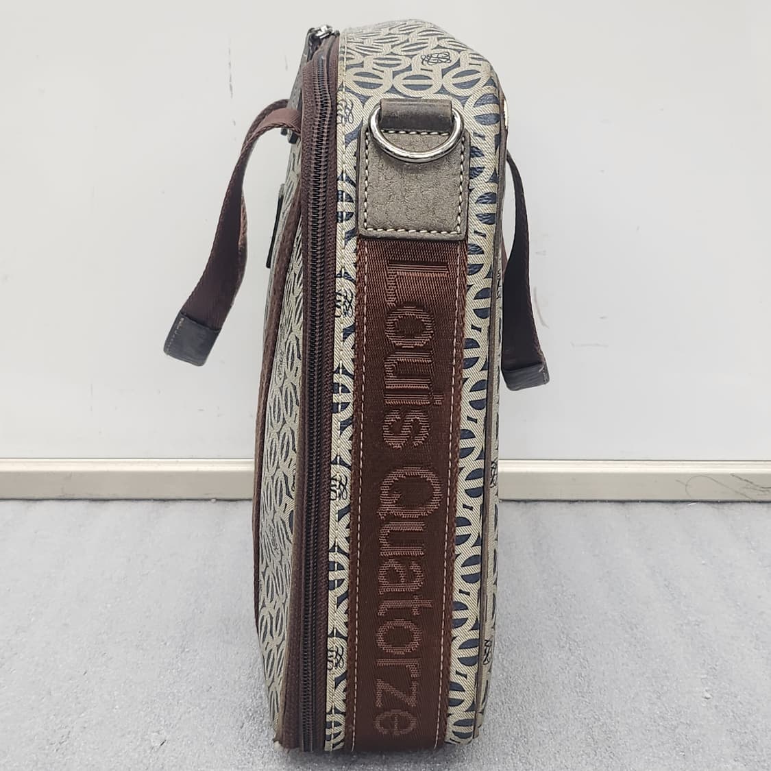 루이까또즈 모노그램 패턴 백 27x34cm 상품이미지3