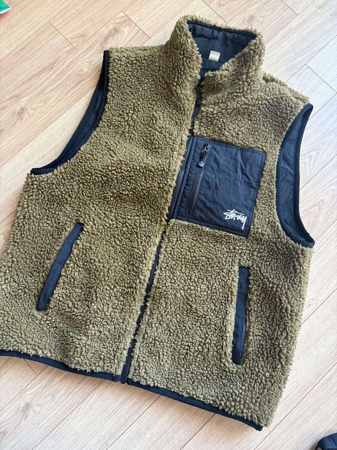 스투시 셰르파 리버시블 플리스 베스트 m 상품이미지1