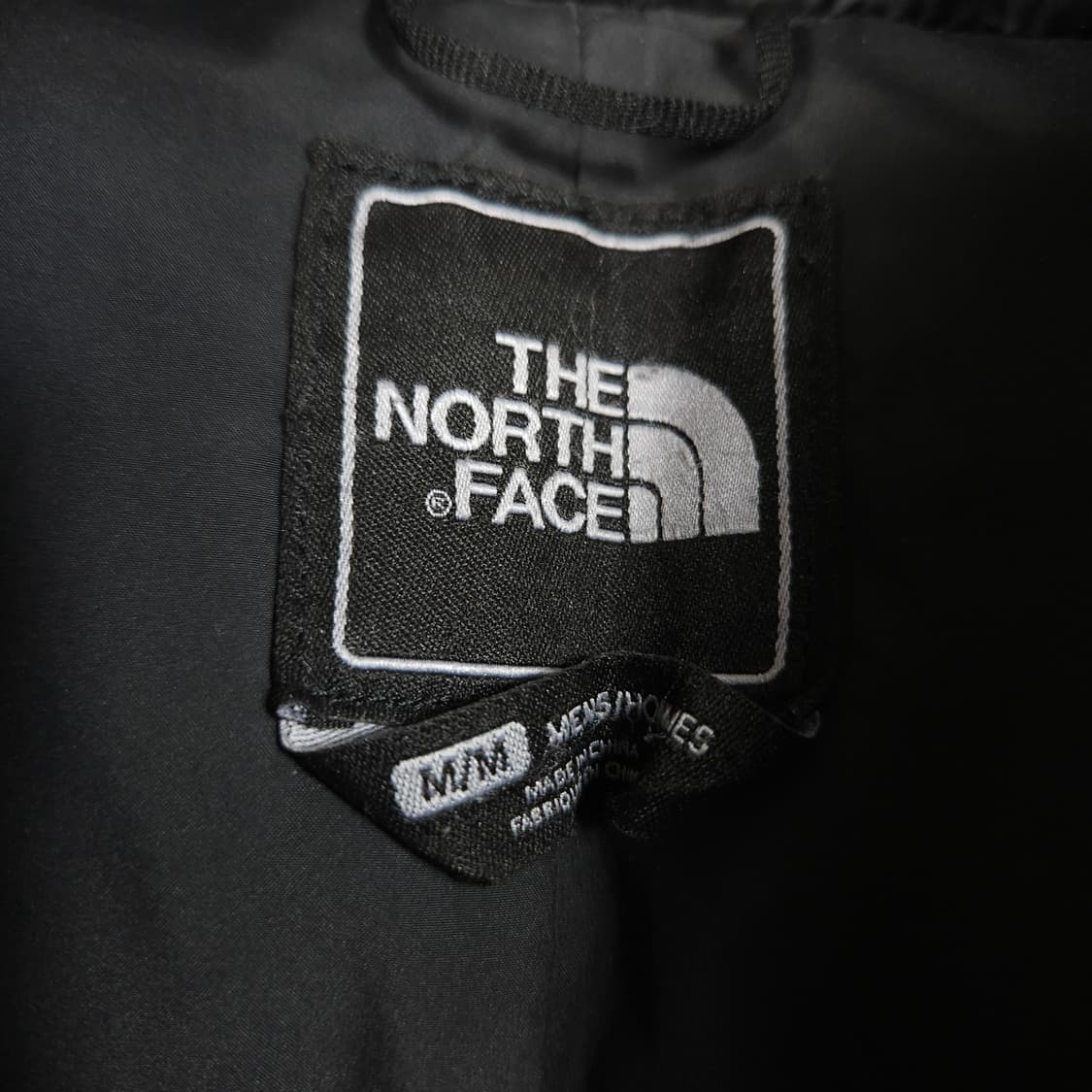 노스페이스 700 눕시 패딩 블랙 상품이미지5