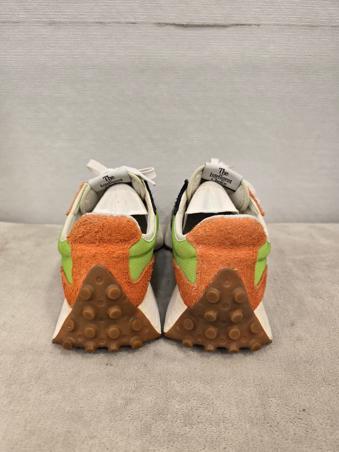 뉴발란스 327 에너지라임 운동화 245 상품이미지4