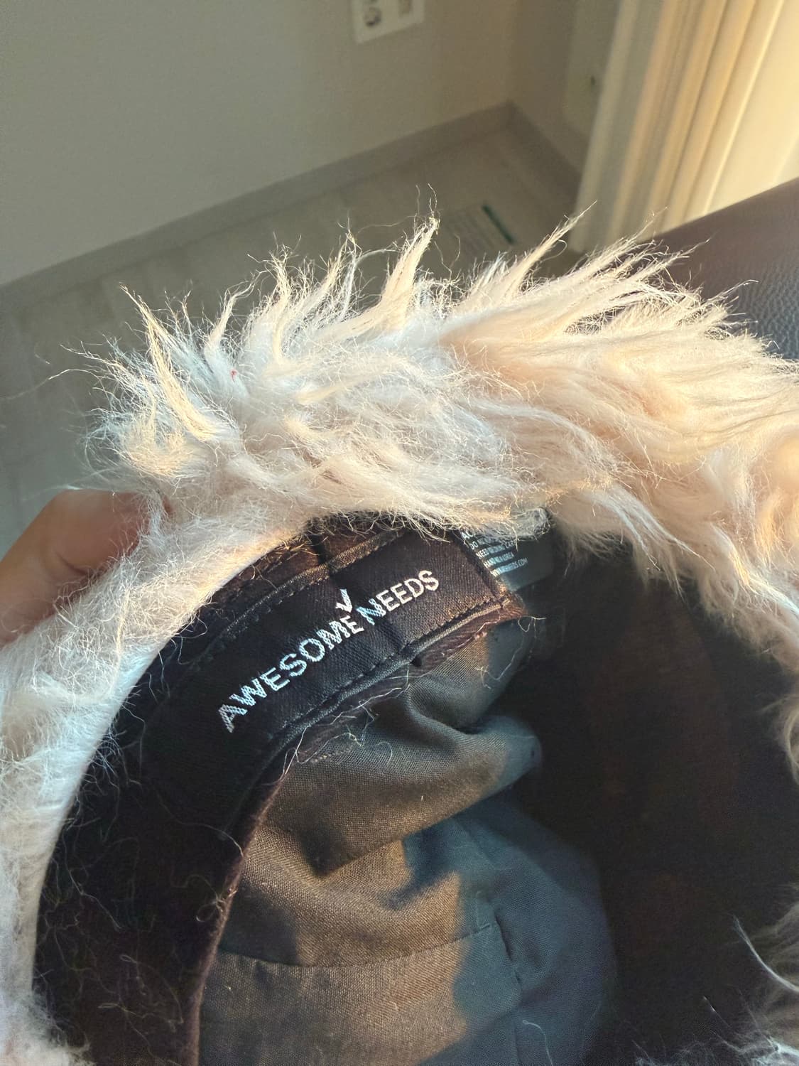 어썸니즈 퍼모자 상품이미지4