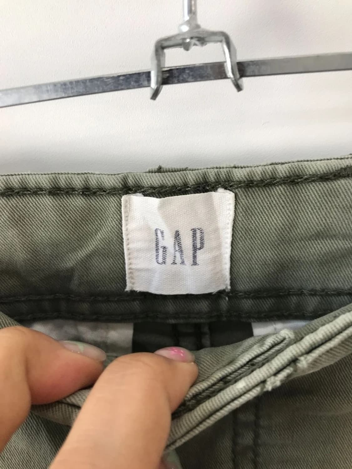 GAP Olive Cargo Bermuda Shorts 상품이미지6