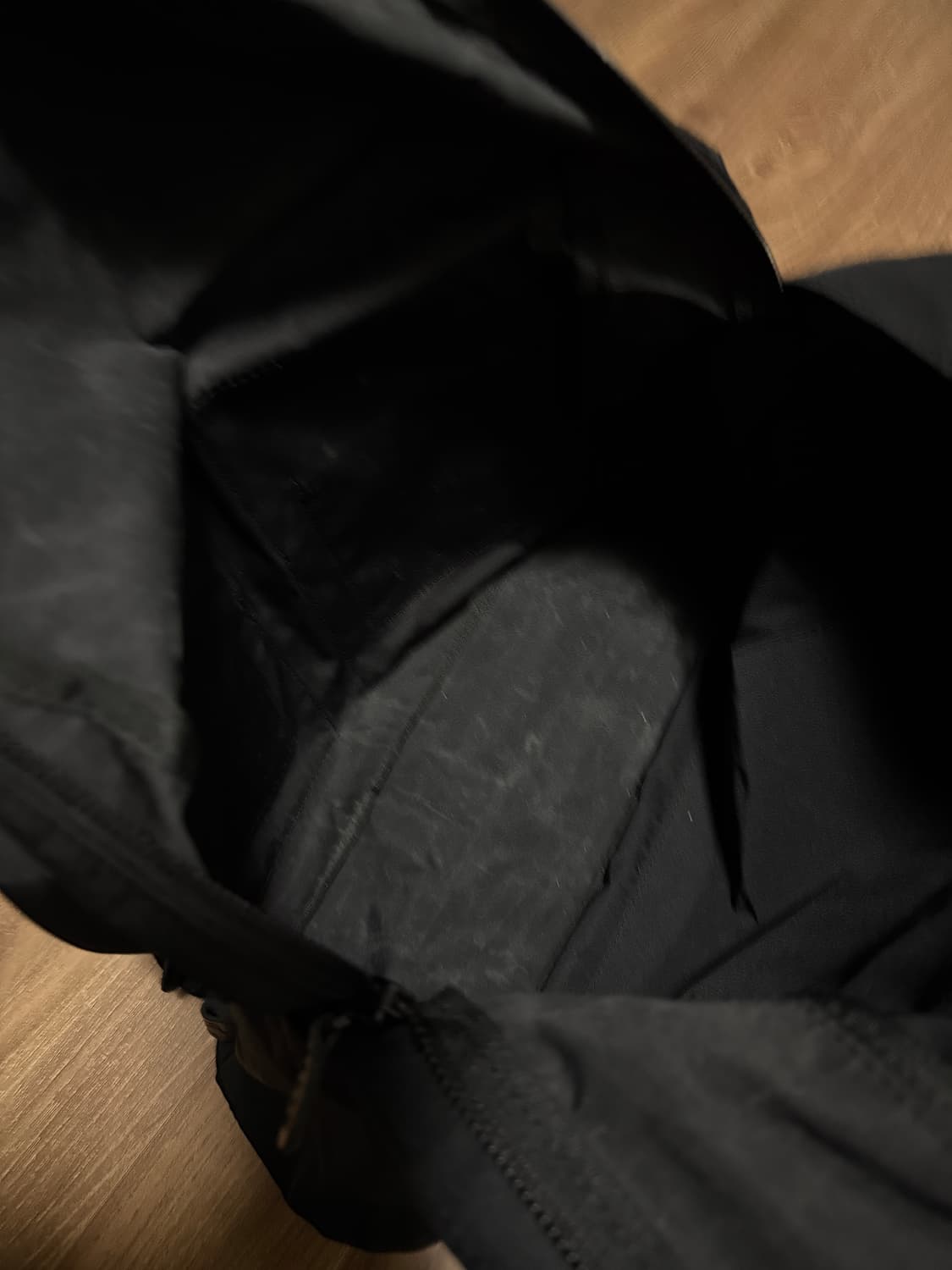 아미아칼바 개버딘 백팩 블랙 상품이미지6