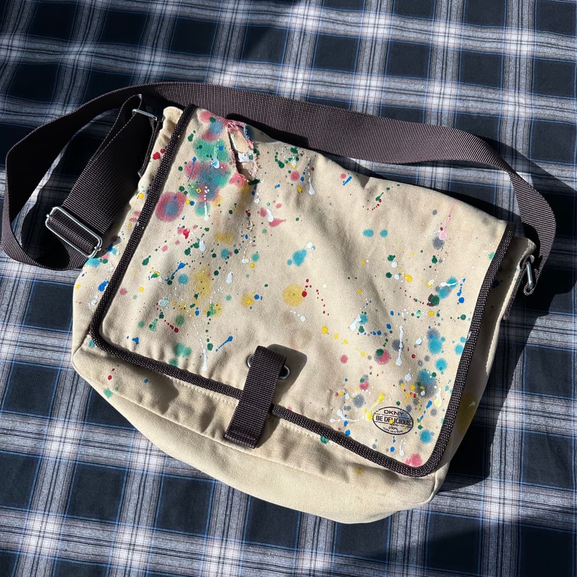도나카란 DKNY 페인트 스플래터 정크 크로스백 상품이미지1