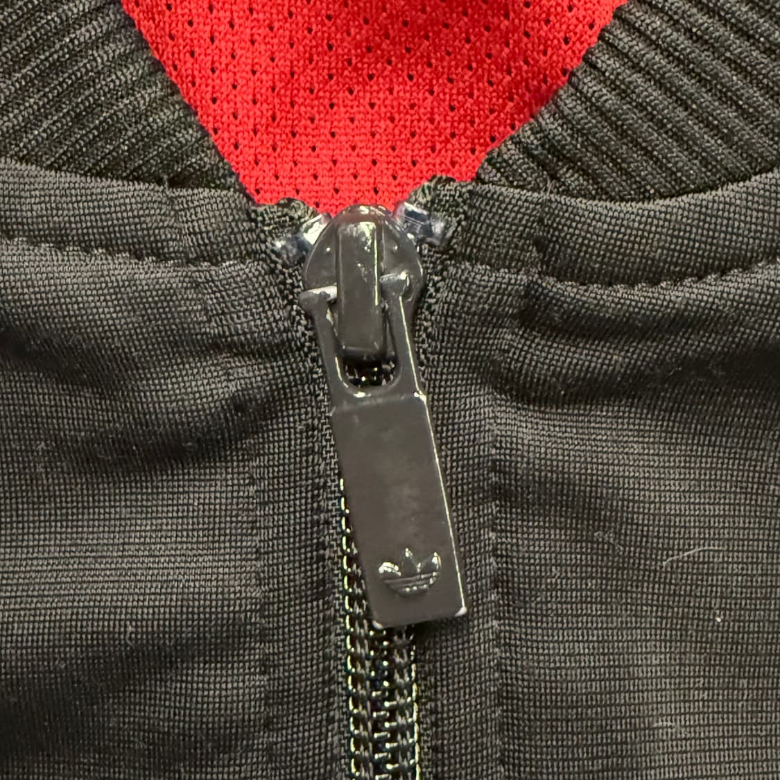 아디다스 블랙 레드 검빨 져지 트랙탑 90 상품이미지7