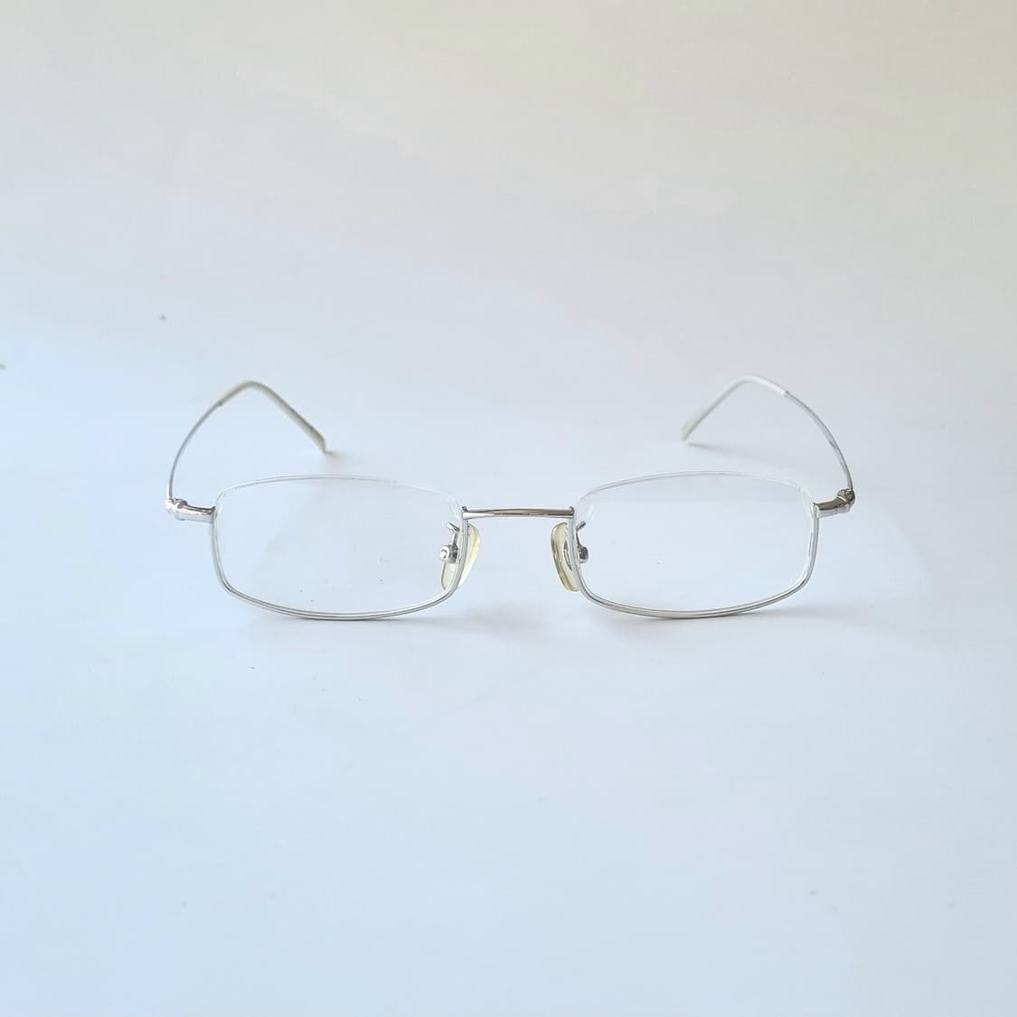 데드스탁 실버 메탈 하프 림리스(언더림) 안경테 744 상품이미지1