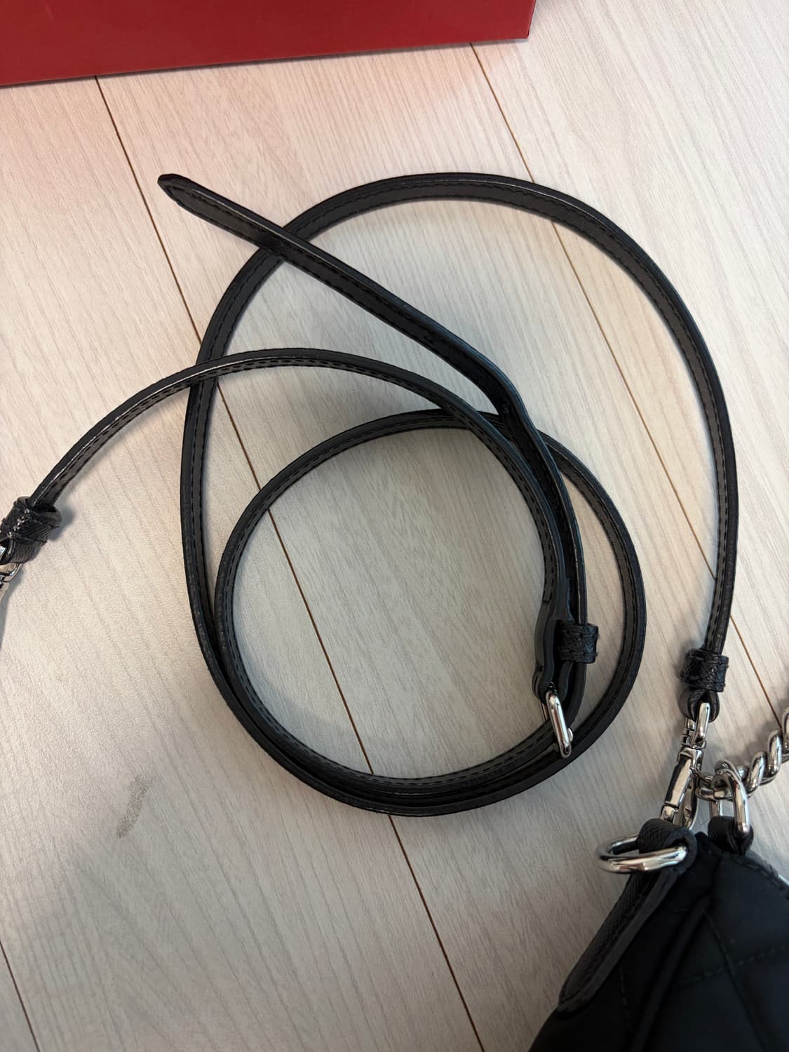 프라다 퀼팅 체인백 크로스가능 상품이미지6