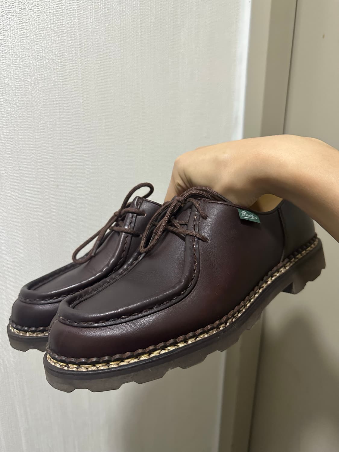 40) 파라부트 미카엘 마룬 리스 카페 색상 팝니다 상품이미지2