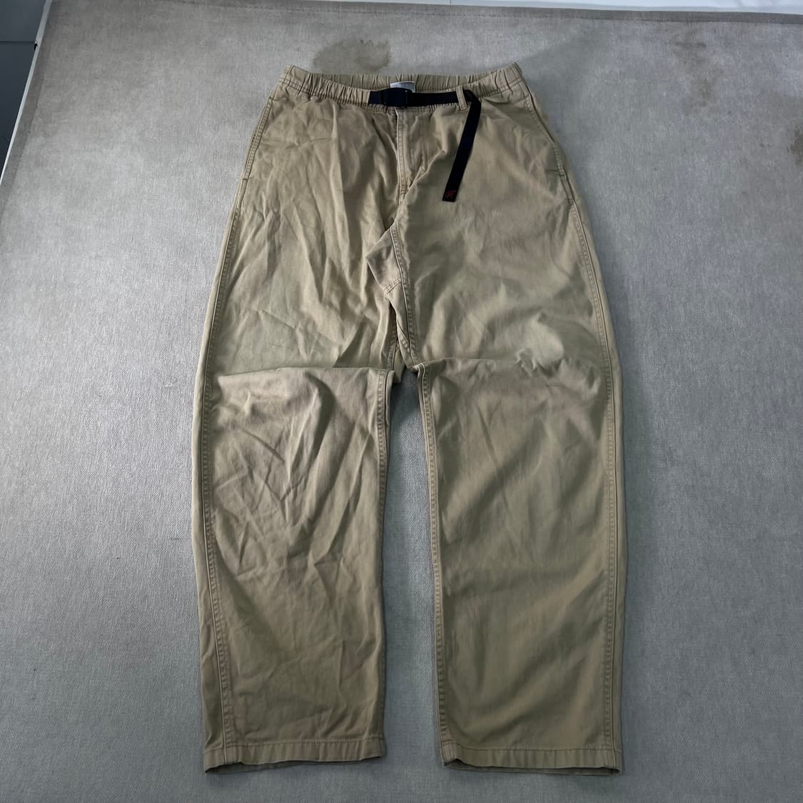 35 그라미치 아메카지 웨더 퍼티그 베이지 팬츠 상품이미지1