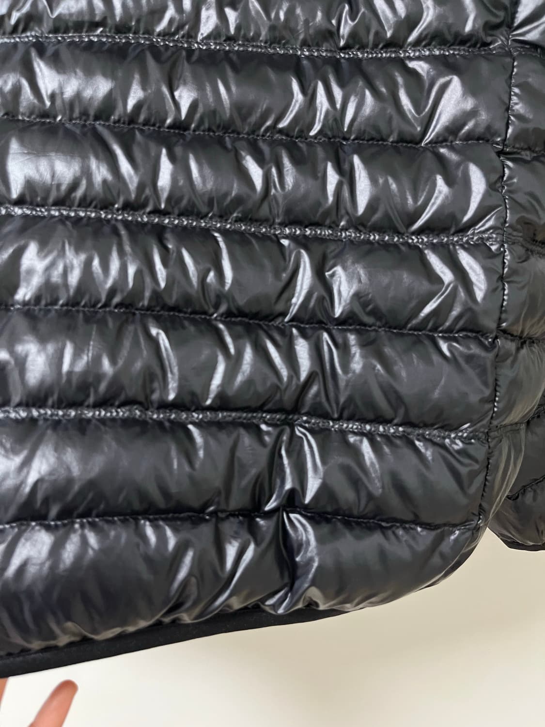 유니클로 경량패딩 후드 상품이미지6