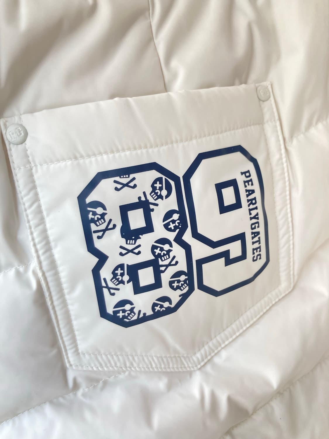 새상품) 파리게이츠 여성 퀼팅 구스 숏팬츠 화이트 상품이미지6