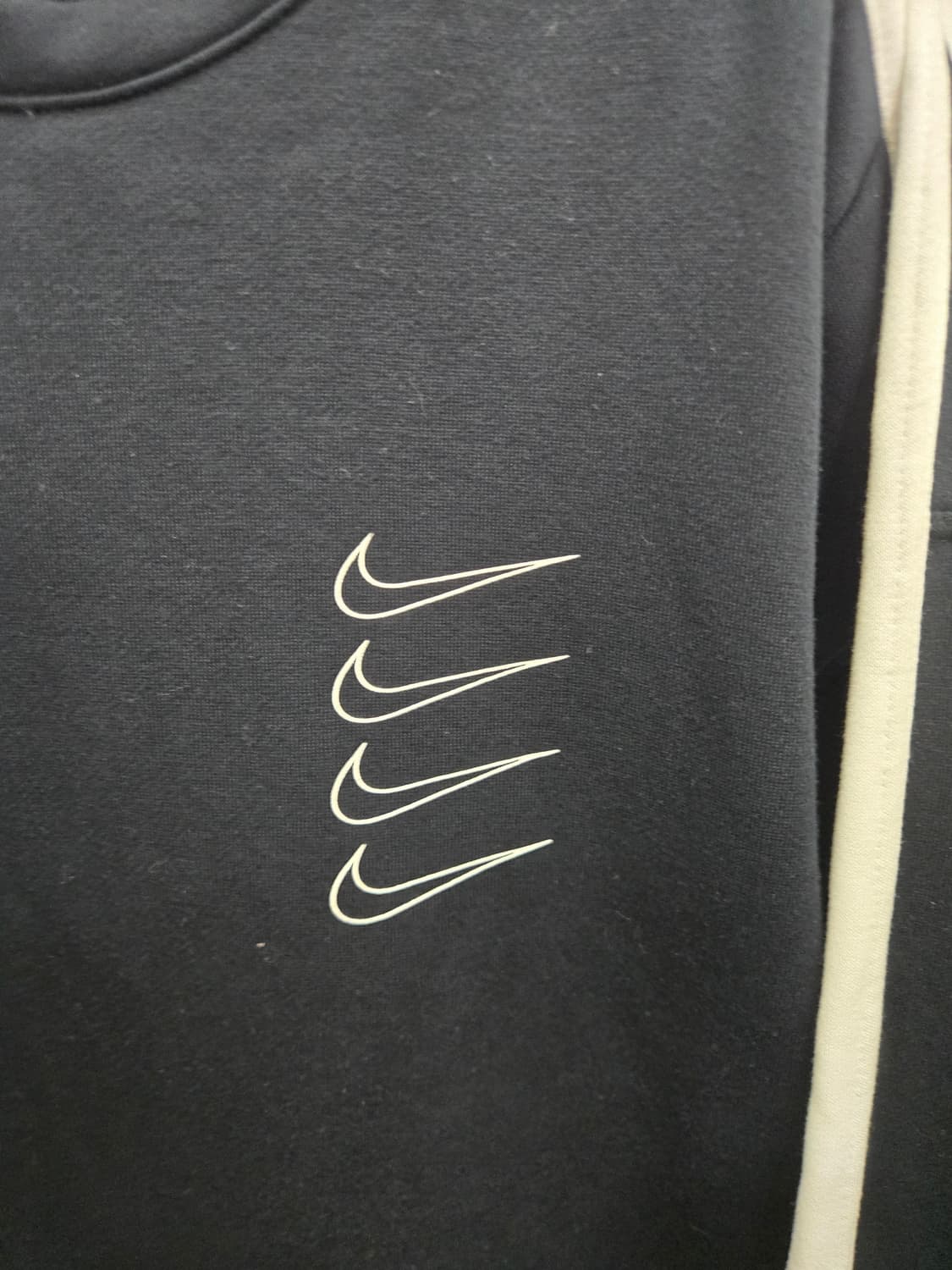 100,L )) NIKE 나이키 드라이핏 맨투맨! 디자인 이뻐요 ㅎㅎ 상품이미지2