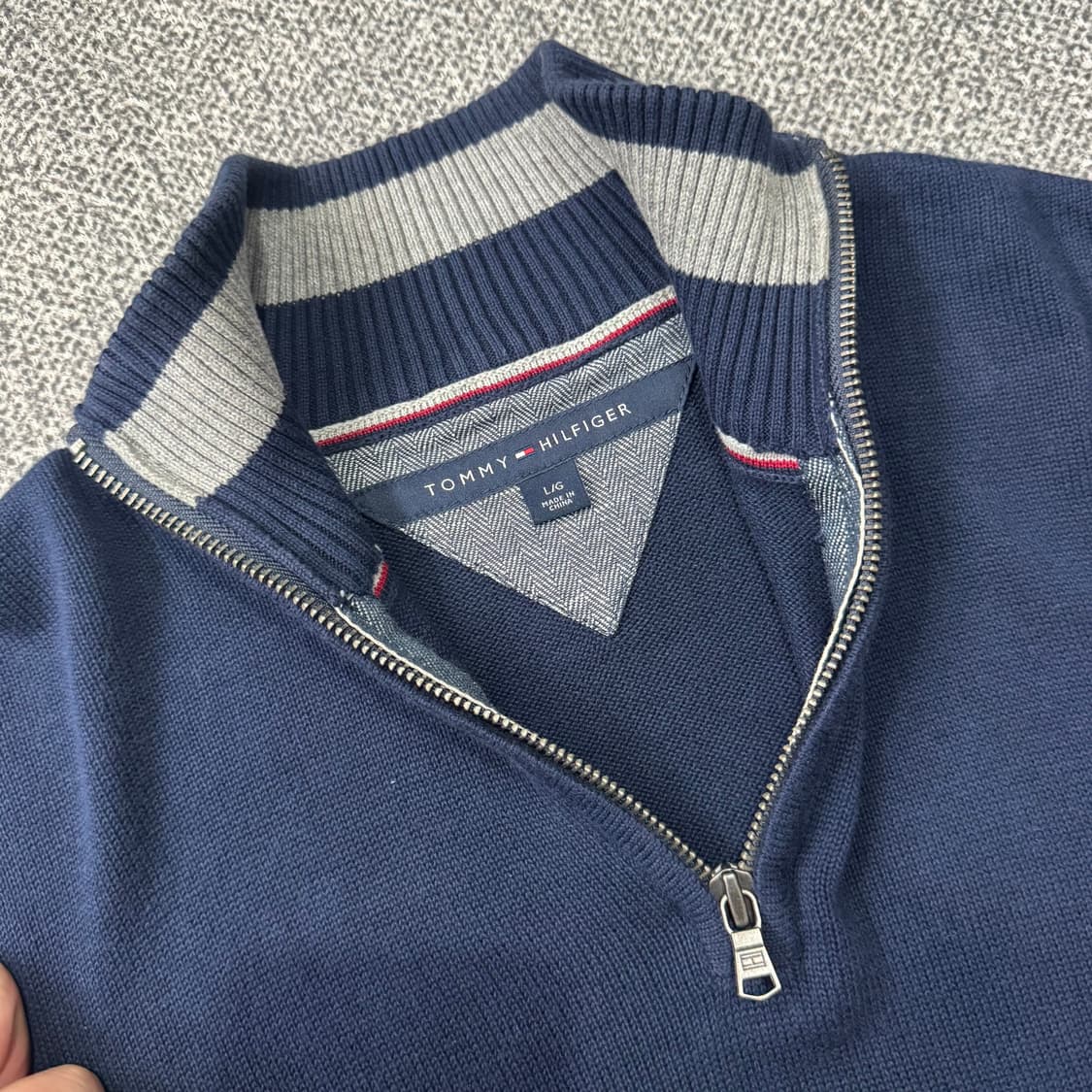 타미힐피거 하프집업 니트 상품이미지4
