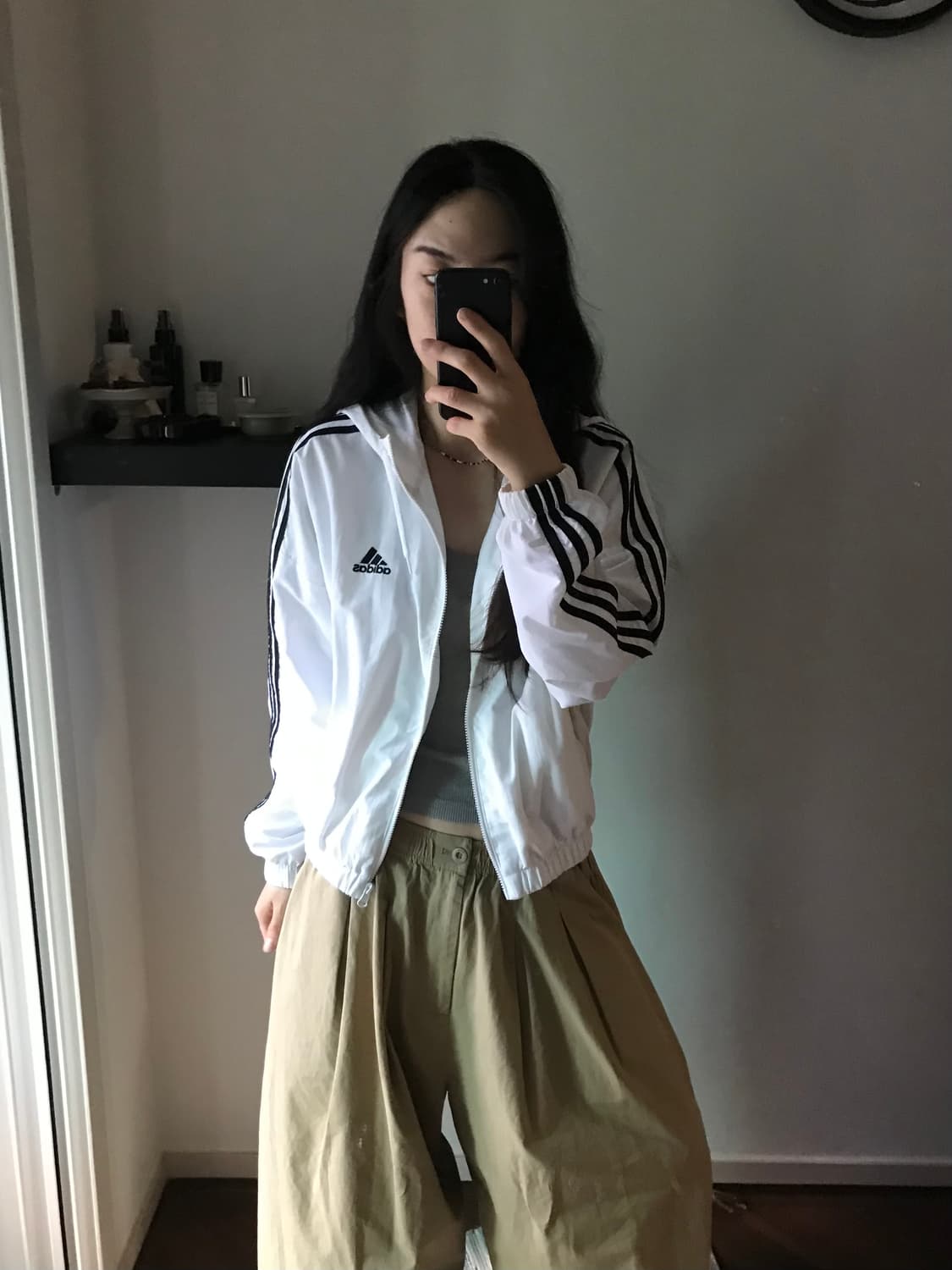 아디다스 삼선 로고 화이트 바람막이 자켓 상품이미지4