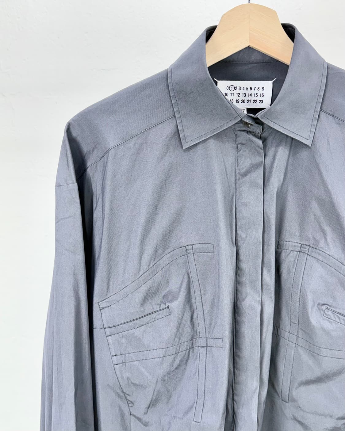 메종 마르지엘라 그레이 펜슬 포켓 히든 집 라바 셔츠 상품이미지3