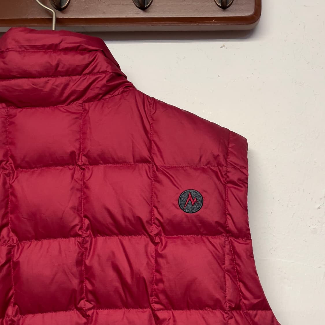 마모트 700필 덕 다운 패딩 베스트   상품이미지5