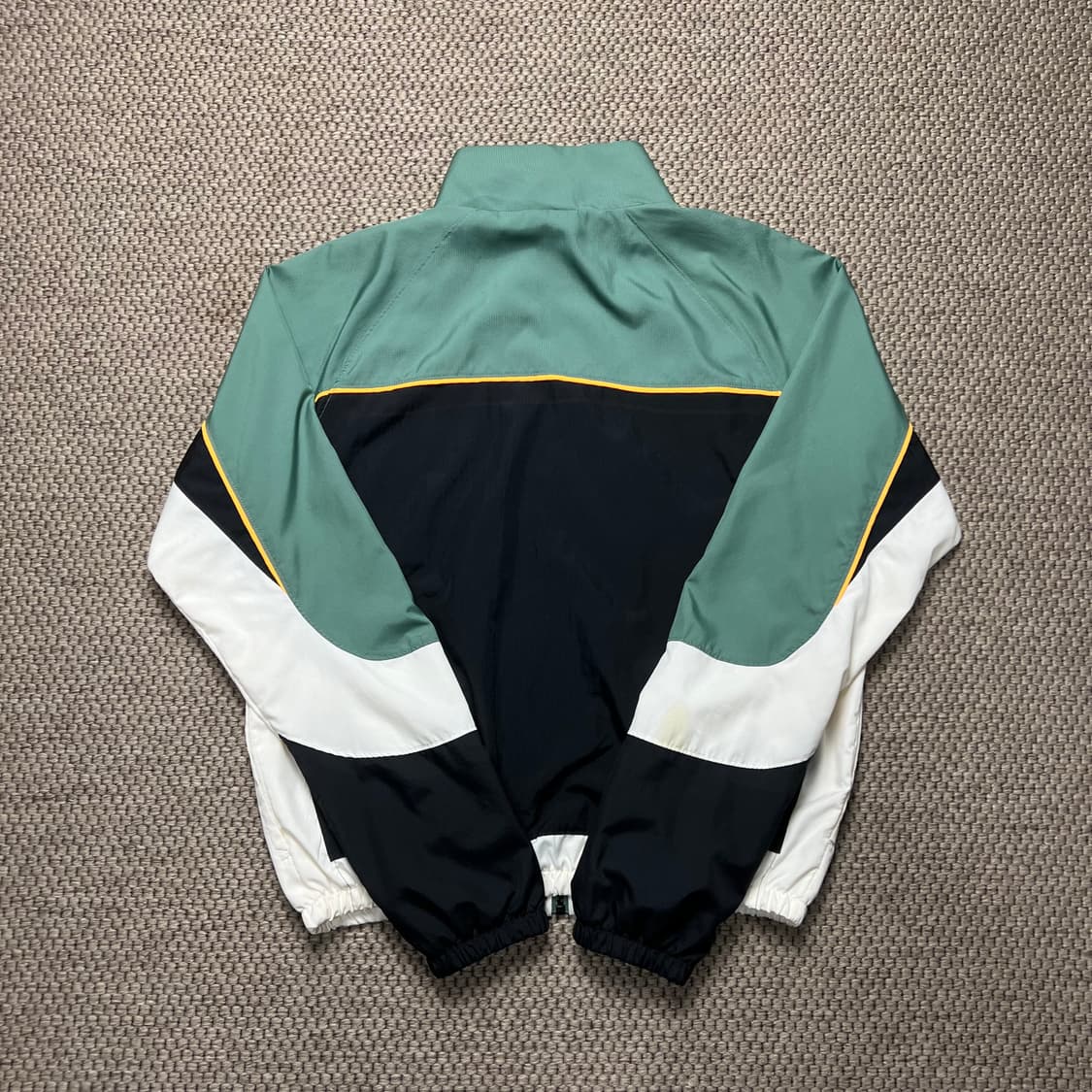 나이키 스로우백 바람막이 M 상품이미지2