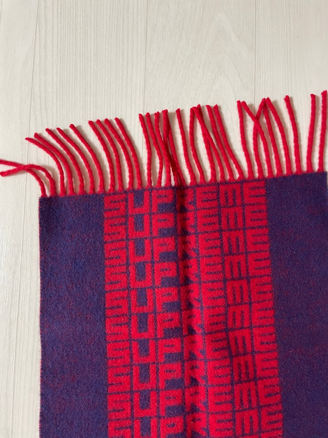 슈프림 머플러 상품이미지2