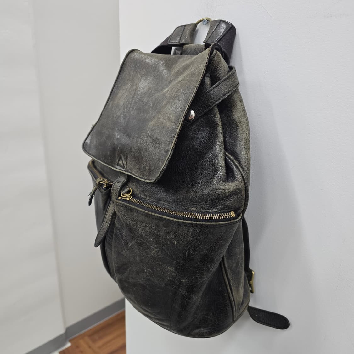 요지야마모토 악세사리 라인 레더 백팩 상품이미지2